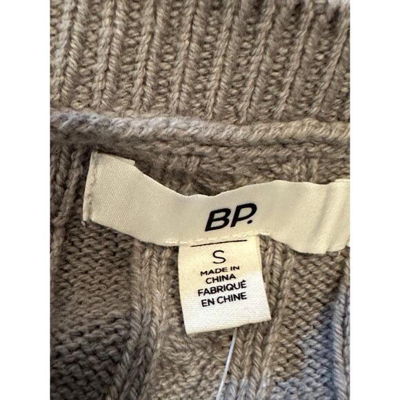 BP. Women's Gray Cable Knit Button Down Crop Cardigan Sweater Long Sleeve S NWT - Picture 7 of 9